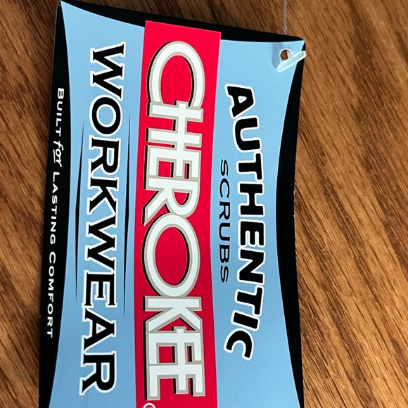 Cherokee scrub top. Extra small. NWT - Picture 2 of 4